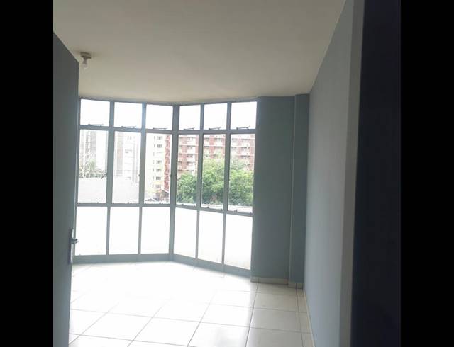 2 BEDROOM APARTMENT FOR SALE IN PRETORIA CBD